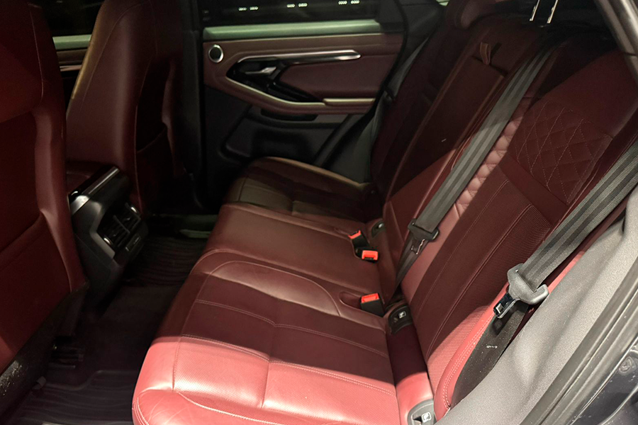 Range Rover Evoque P300 R-Dynamic HSE